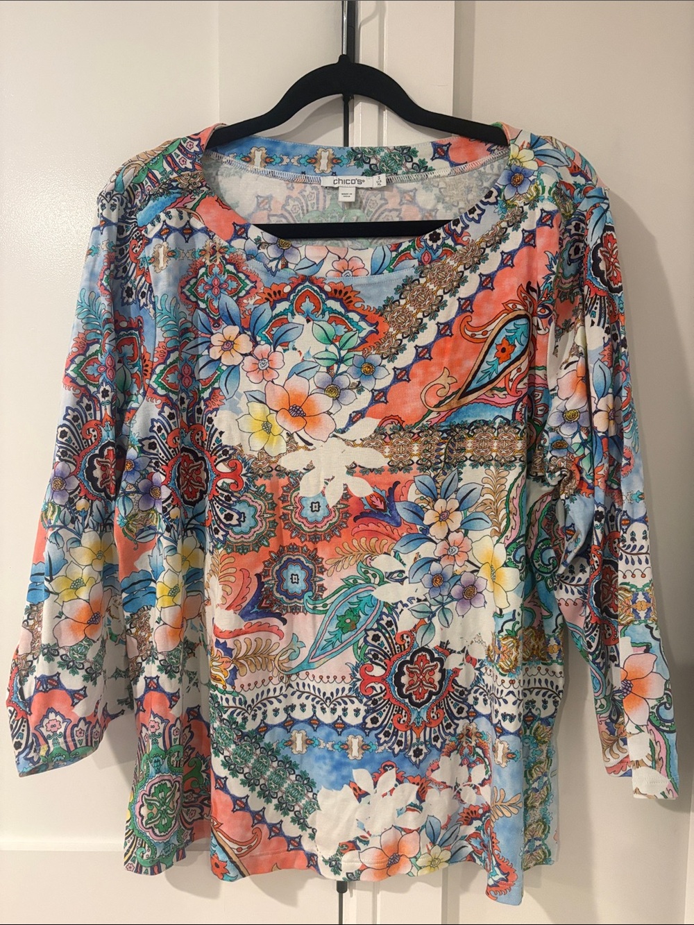 Chico's Woman’s Coral, Blue & Green Floral Paisley Scoop Boat Neck Top Size XL 3